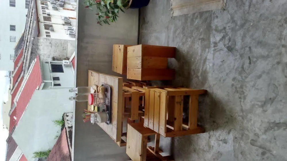 Bed And Bike Backpacker Studio Hostel Ипох Отель